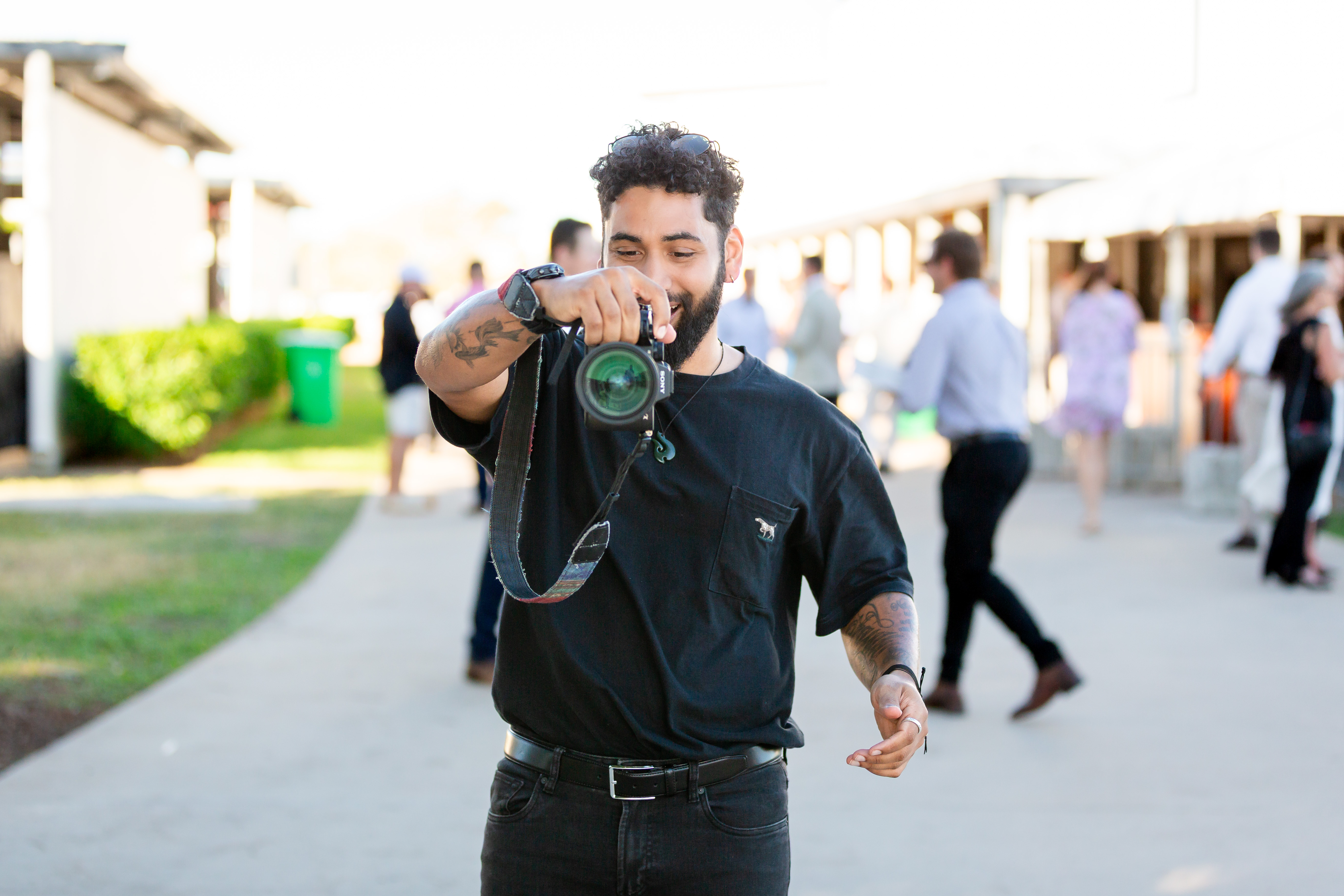 Extra Photographer